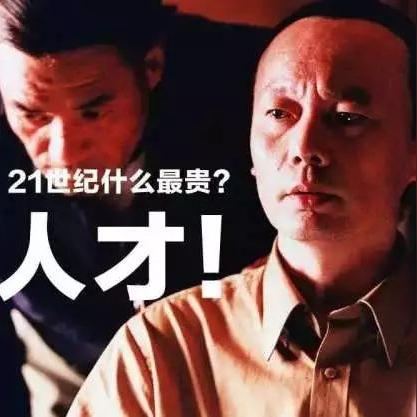 探索科技魅力：'白夜极光'与'使命召唤'跨平台联动项目，打造视听盛宴